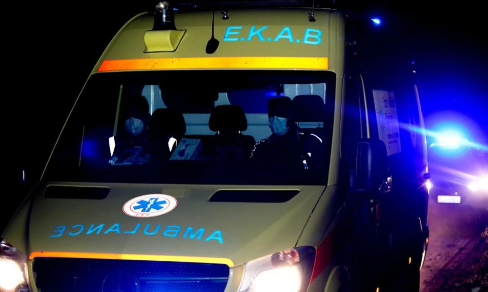 Τροχαίο στο Πέραμα: Οι γιατροί ακρωτηριάσαν τα κάτω άκρα και στους δύο επιβαίνοντες